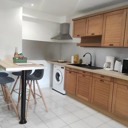 Le Clos De La Garrigue Apartamento Nîmes